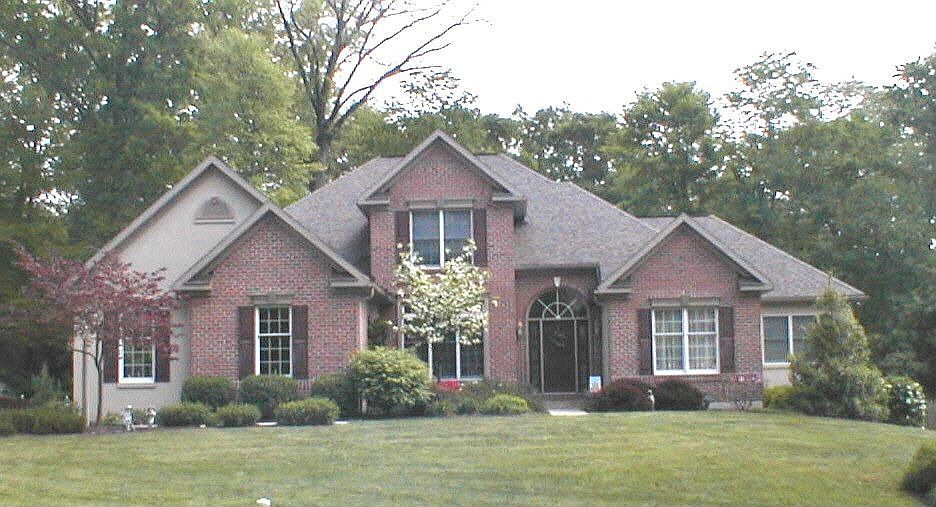 1018 Hunters Path