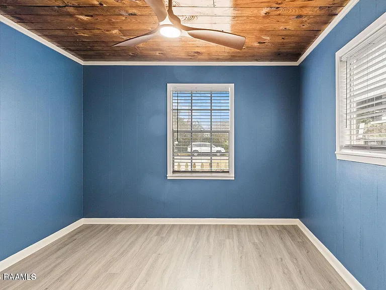 328 Theodora Blvd #1/2 — Photo 11