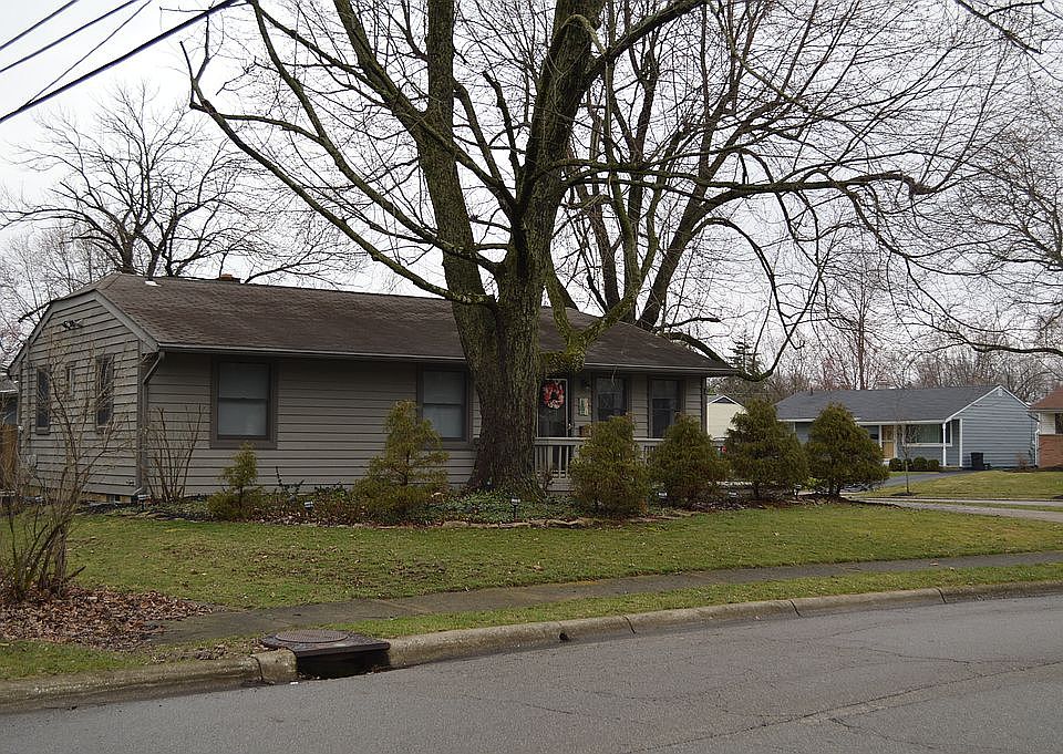 1st image of 361 Pingree Dr