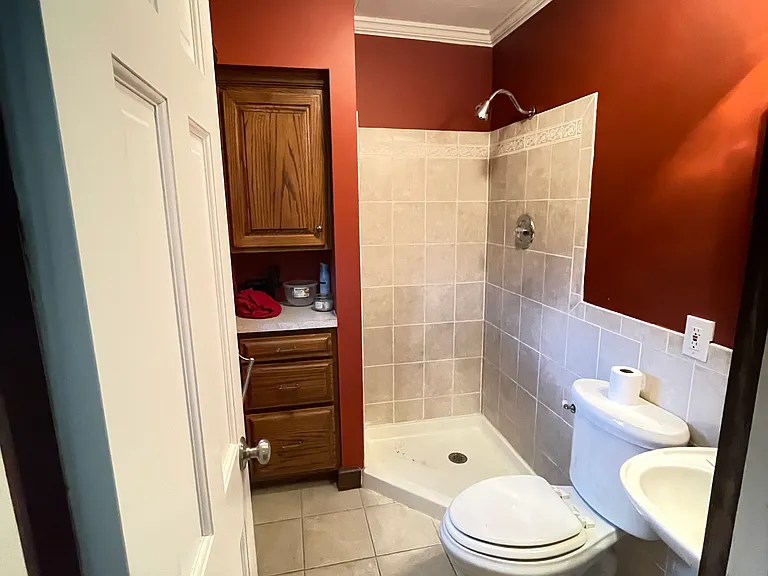 8224 Garfield Ave — Photo 9