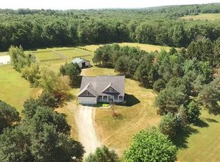 867 Claypike Rd, Acme, PA 15610