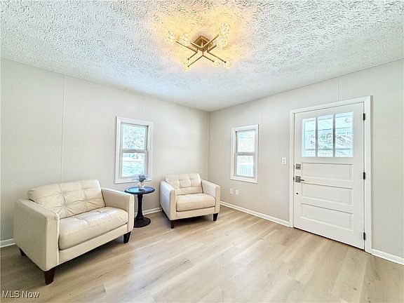 4th image of 8720 Olde 8 Rd