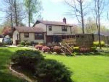 1st image of 6 Crowndale Ct