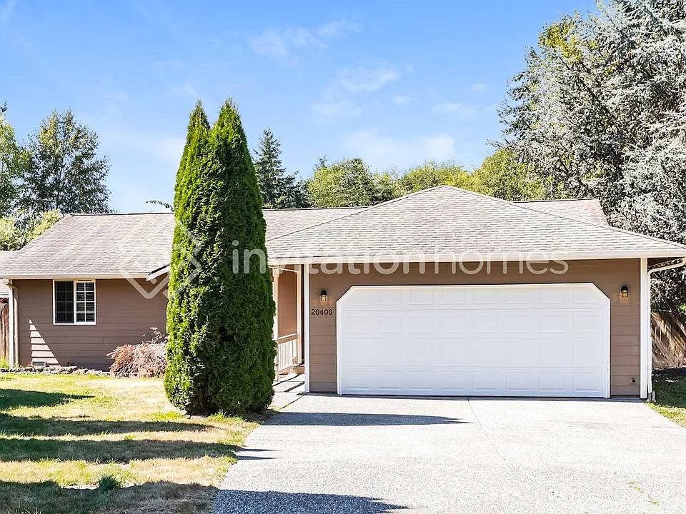 20400 81st Dr NE