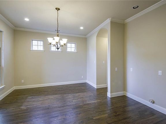 5th image of 6612 Elderberry Way
