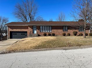 4017 Edgewood Rd, Hannibal, MO 63401