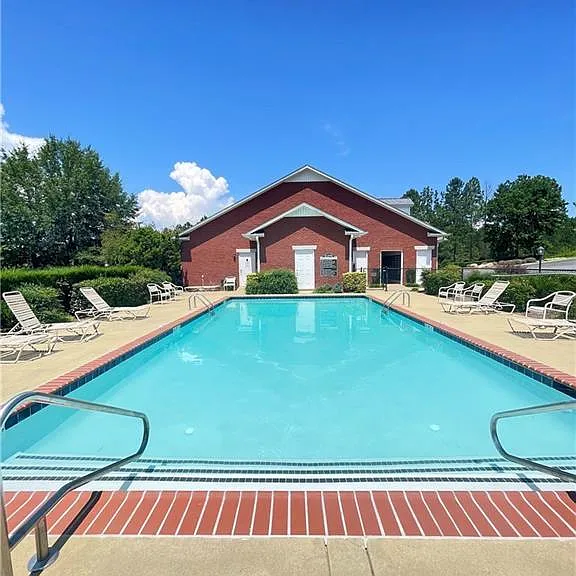 130 Old Mill Dr — Photo 15
