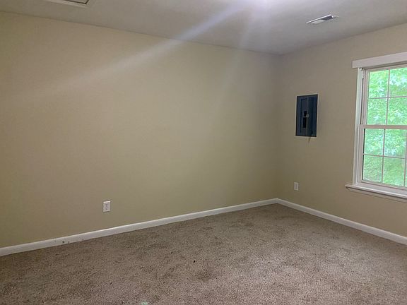 3rd image of 7221 Doe Dr #601