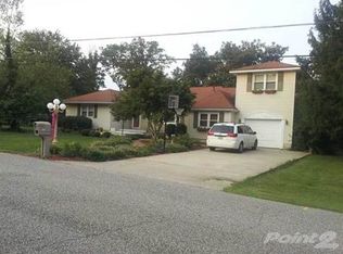 221 Cardinal Rd, Russell, KY 41169