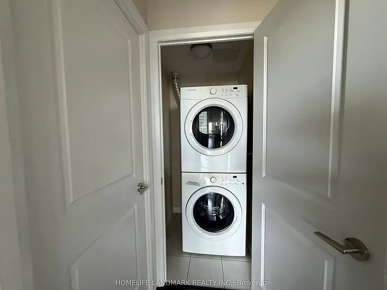 55 Eglinton Ave W #109 — Photo 35