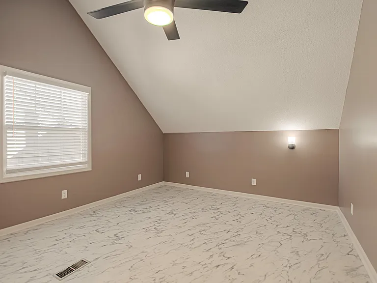 8596 Perry Ln — Photo 27