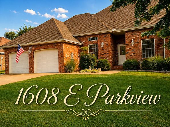 1608 E Parkview St