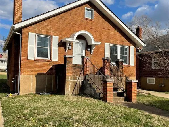2452 Brown Rd, Saint Louis, MO 63114