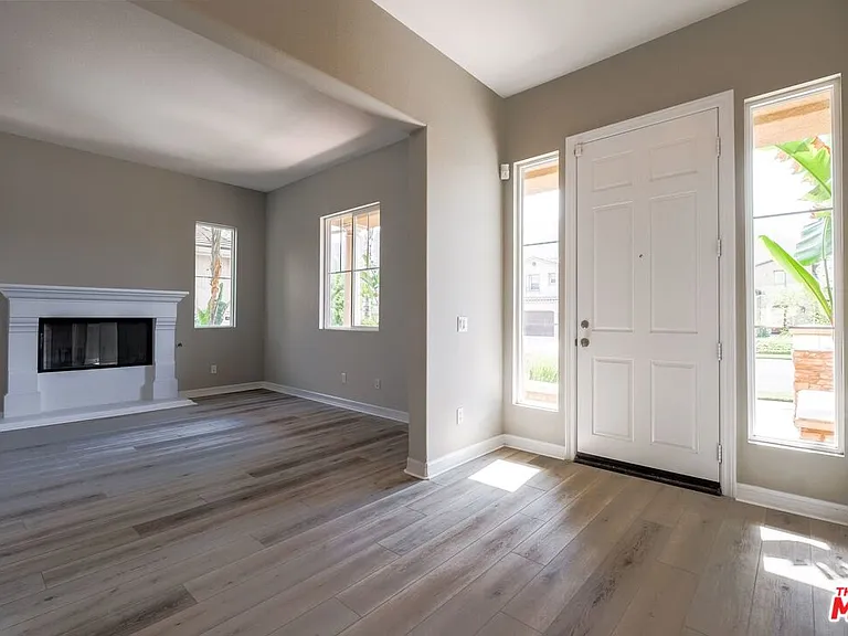 22430 Leisure Dr — Photo 11