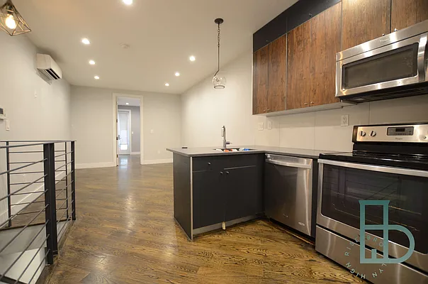 Rented by Brooklyn High Rise LLC | media 42