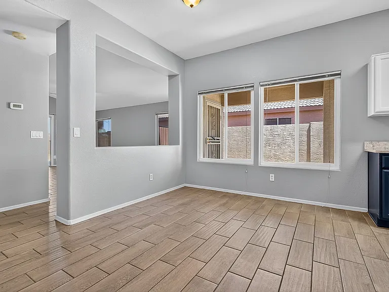 15542 N 136th Ln — Photo 21