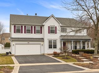 781 Stockbridge Dr, Carol Stream, IL