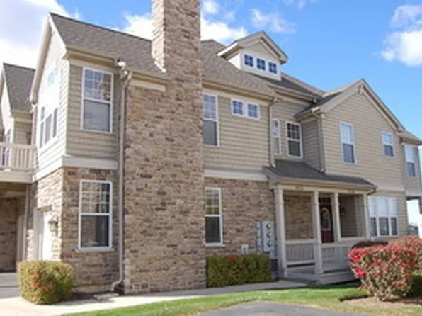 345 Sundown Ct Unit B, Wauconda, IL 60084