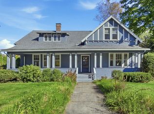 1435 Longmeadow St, Longmeadow, MA 01106