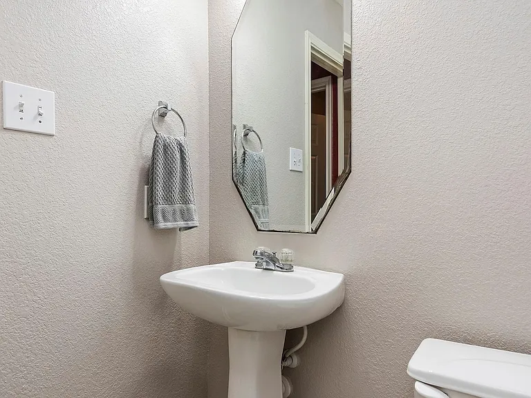 20738 Fair Castle Dr — Photo 20