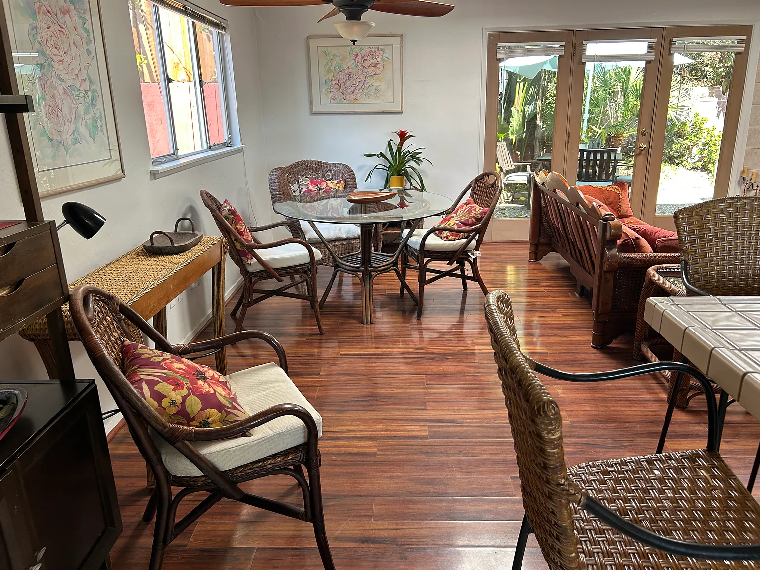 3 bed, 2.5 bath, 1500 sqft, $5,000 — Photo 2