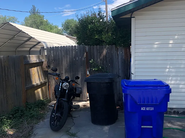 3707 McCall St #B — Photo 16