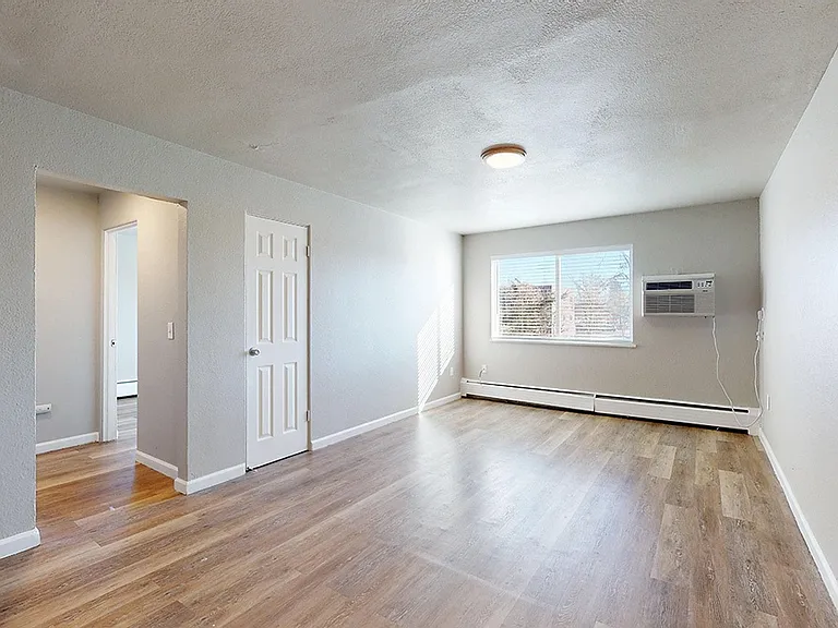 The Silverleaf Apartments — Photo 9