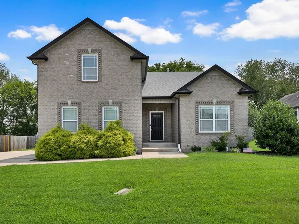 987 Promenade Dr, Adams, TN 37010