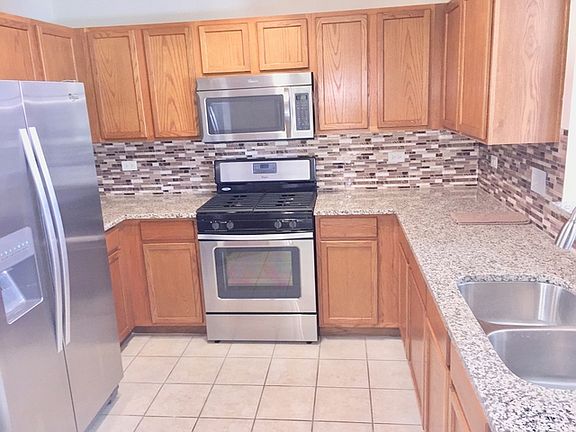 3rd image of 1195 Mark Ct #1195