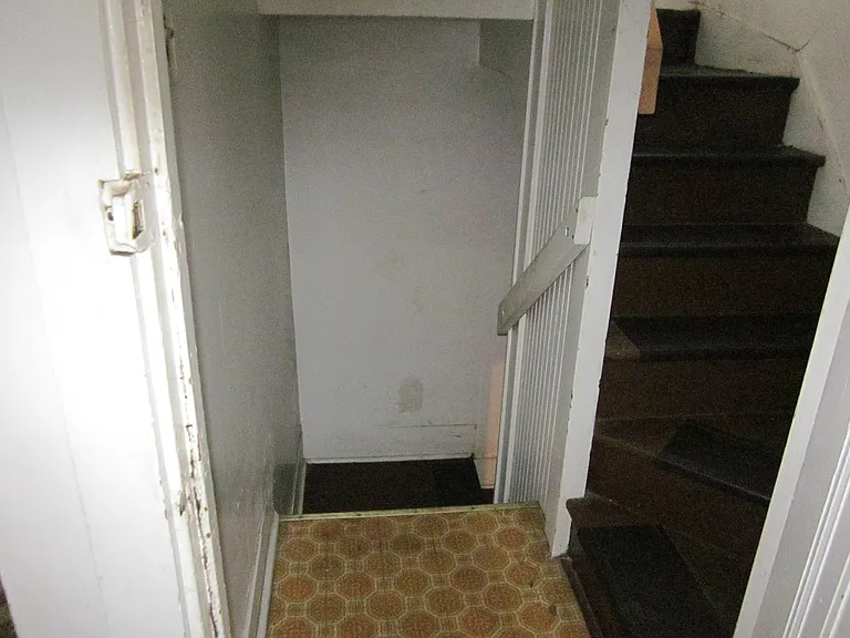 2201 Pittock St — Photo 23