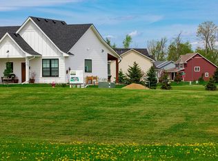 3219 Ramsey St, Faribault, MN 55021