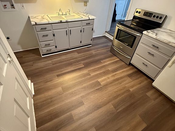 4th image of 230 W Simpson St #B
