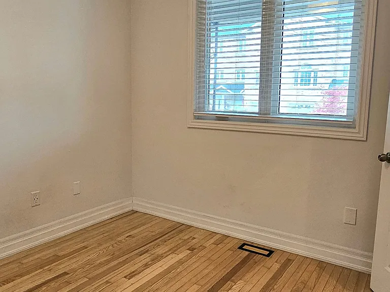 215A Chambers Ave — Photo 3