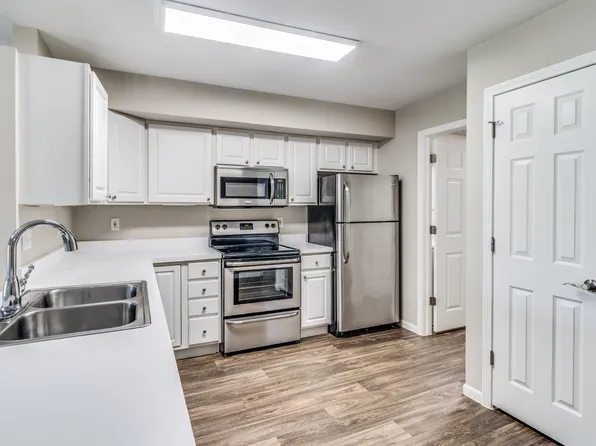 278 Gethings Cir, Battle Creek, MI 49015