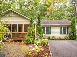 101 Sandyhook Rd, Ocean Pines, MD 21811