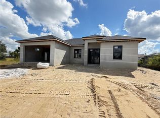 3815 9th ST SW, LEHIGH ACRES, FL 33976