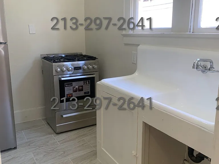 2918 Leeward Ave #105 — Photo 3