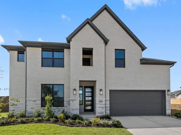 5211 Silk Petal Dr, Rosenberg, TX 77471