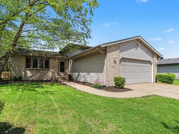 7954 Bracken Pkwy, Hobart, IN 46342