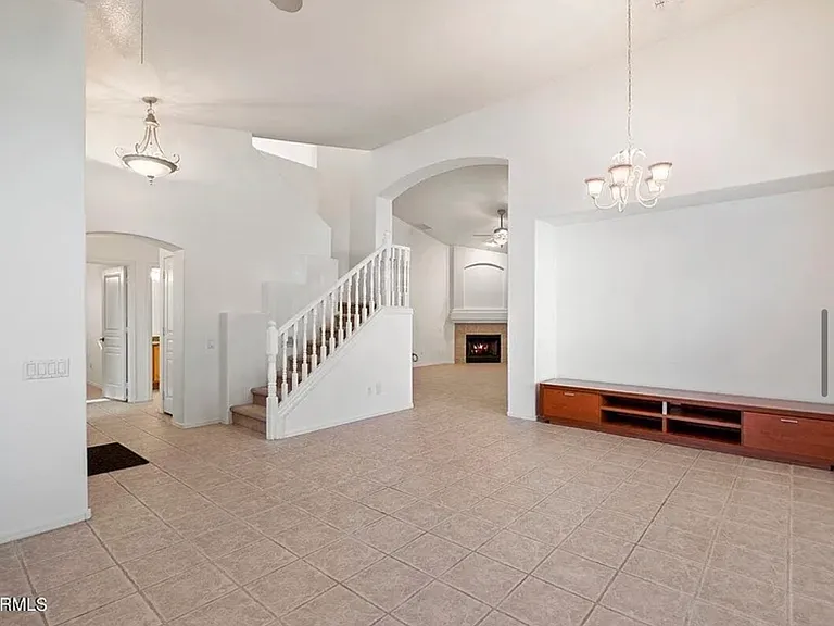 26024 N Hackberry Dr — Photo 5