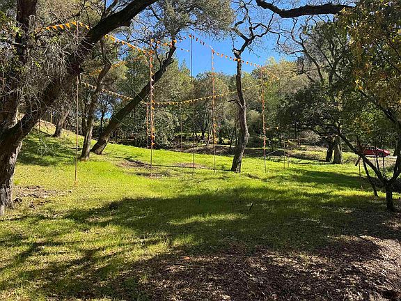 4th image of 822 Acalanes Rd