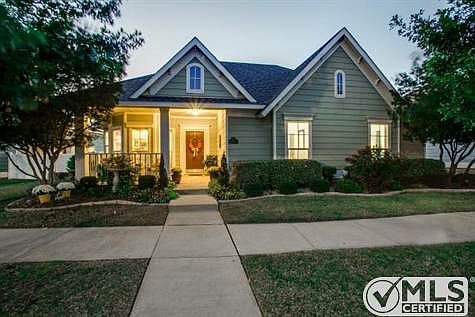 1st image of 1405 Pinehurst Dr