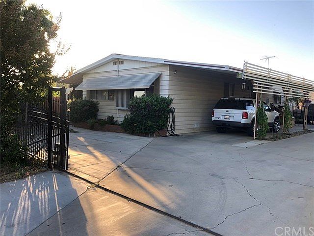 1st image of 30098 La Puerta Dr