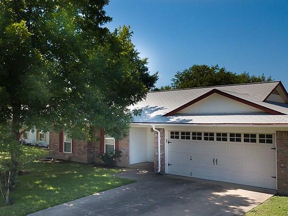 2nd image of 524 Clover Dr