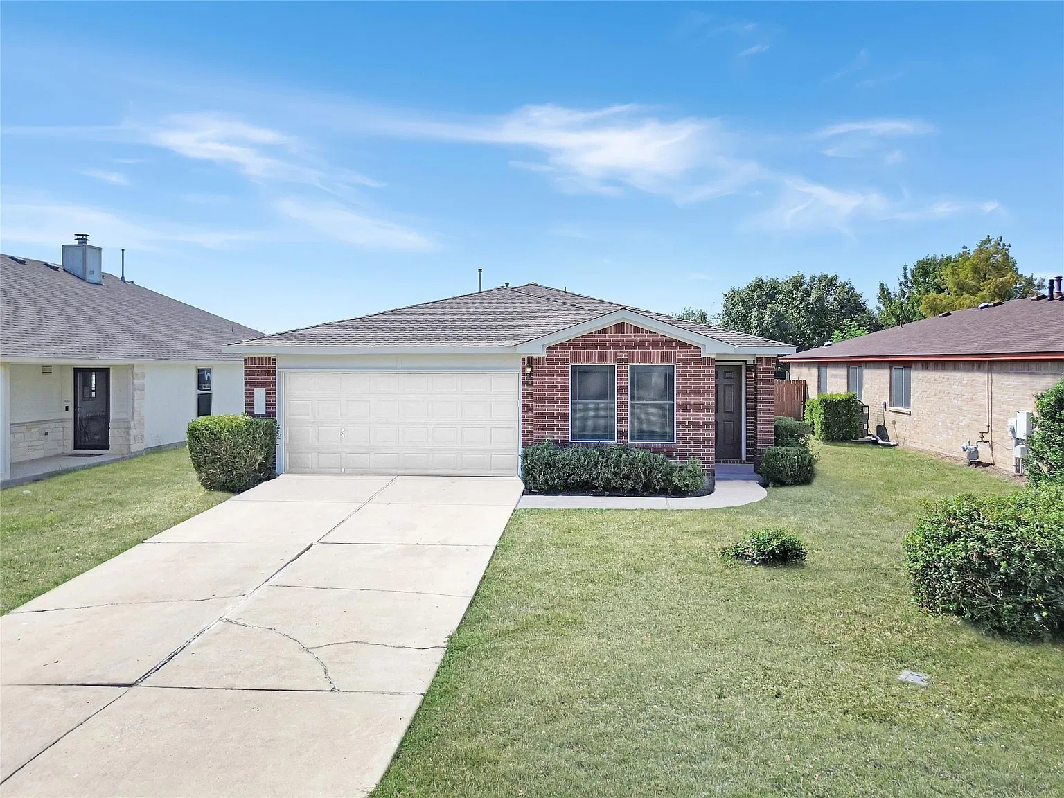 3 bed, 2.0 bath, 1615 sqft, $1,850 — Photo 2