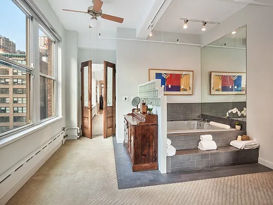Sold by Sotheby's International Realty | media 16