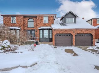 256 Highview Dr, Kitchener, ON N2N2K7