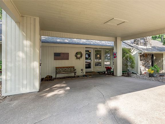 4th image of 4 Mellor Ln