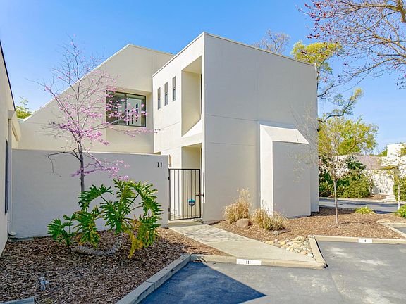 2nd image of 909 Alvarado Ave APT 11