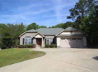 4032 Somerset Ct, Auburn, AL 36832